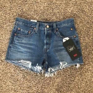 Levi’s 501 size 26 shorts. Never worn.